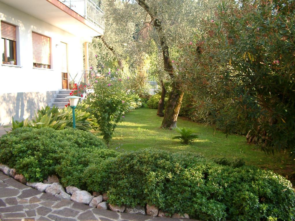 فندق مالتشيزينيهفي  Casa Bianca المظهر الخارجي الصورة